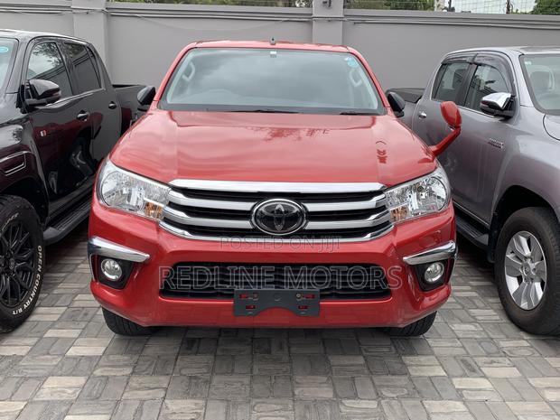 Toyota Hilux Revo Double Cab Deisel 2.4 AWD 2018 Red