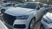 Audi Q7 2019 White for sale