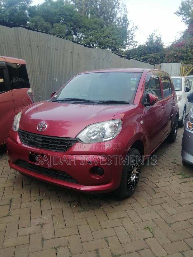 Toyota Passo 1.0 FWD 2018 Maroon
