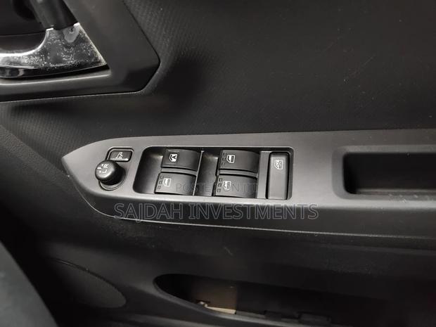 Daihatsu Mira 2019 Silver