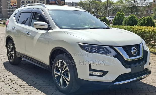 Nissan X-Trail 2018 White