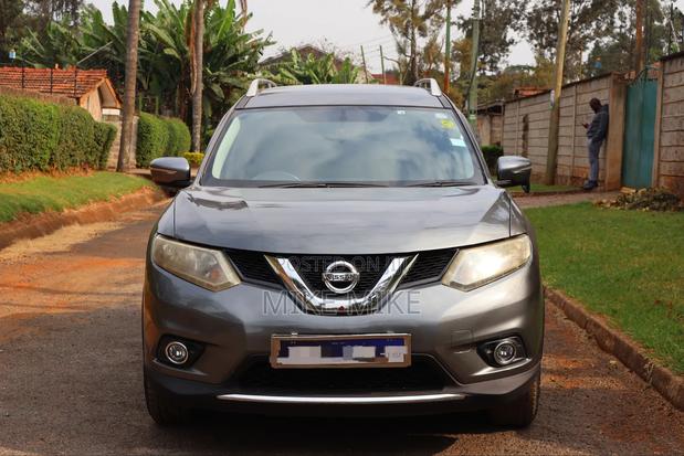 Nissan X-Trail 2014 Silver