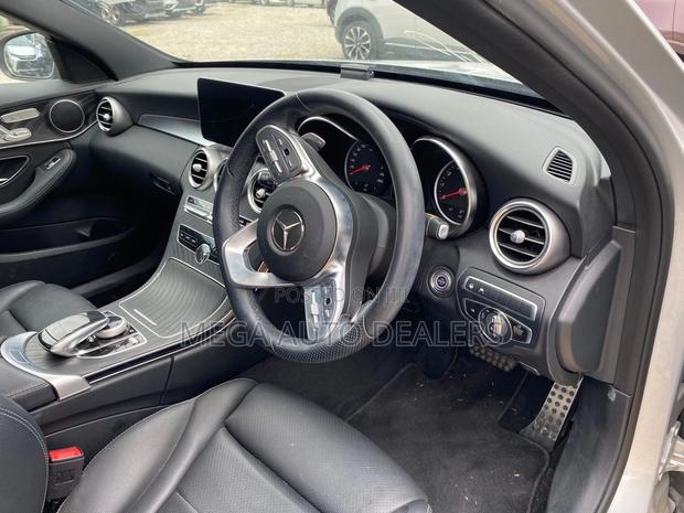 Mercedes-Benz C180 2019 Silver