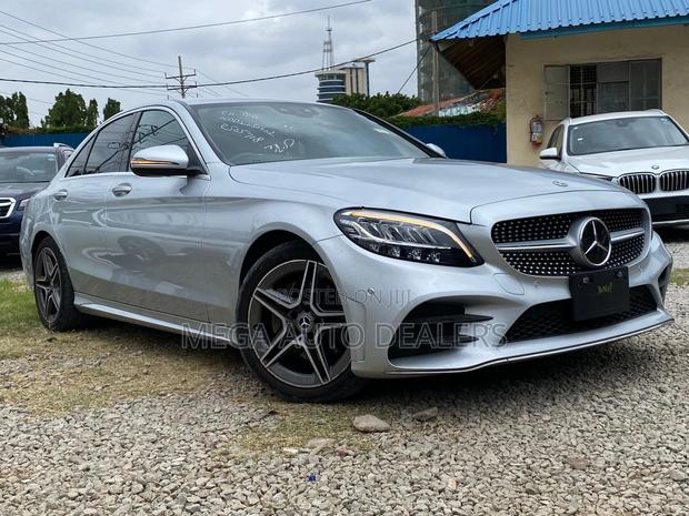 Mercedes-Benz C180 2019 Silver