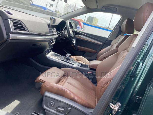 Audi Q5 2018 Green