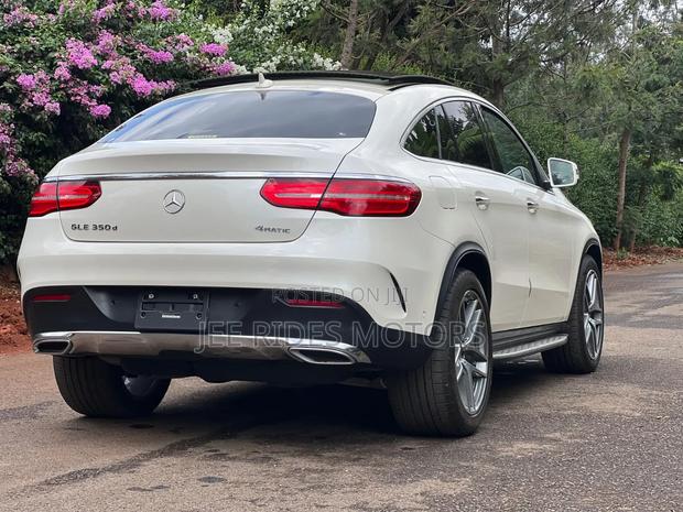 Mercedes-Benz GLE-Class GLE 350 4MATIC 2019 White