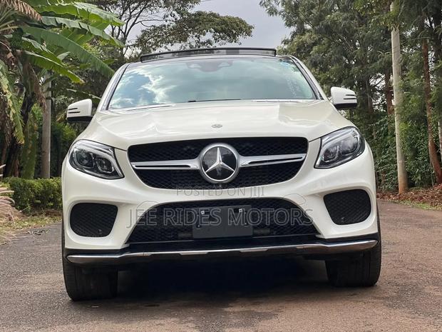 Mercedes-Benz GLE-Class GLE 350 4MATIC 2019 White