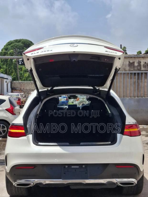 Mercedes-Benz GLE-Class GLE 350d 4MATIC 2019 White