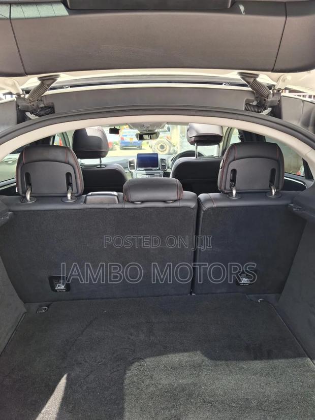 Mercedes-Benz GLE-Class GLE 350d 4MATIC 2019 White