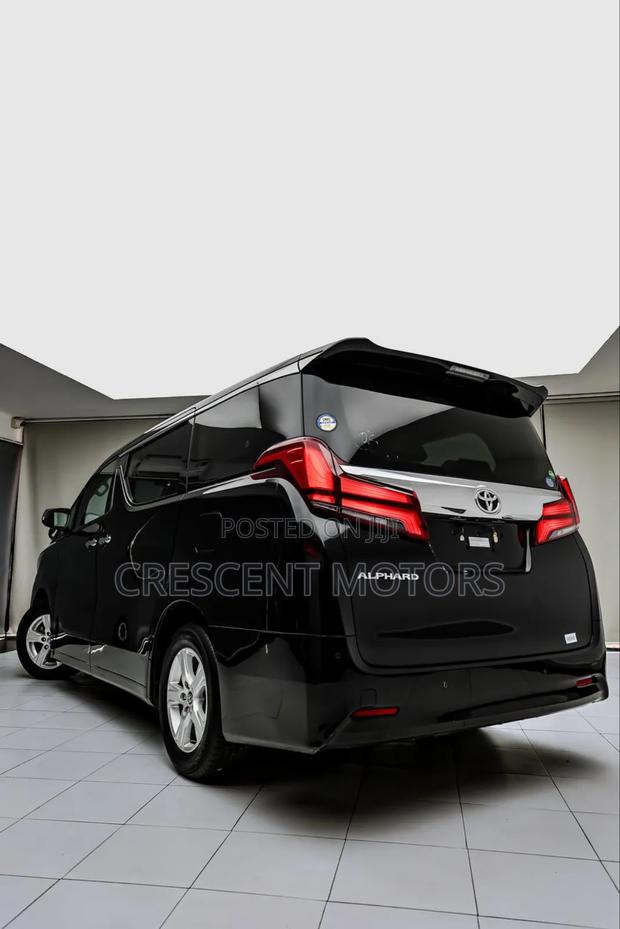 Toyota Alphard 2019 Black
