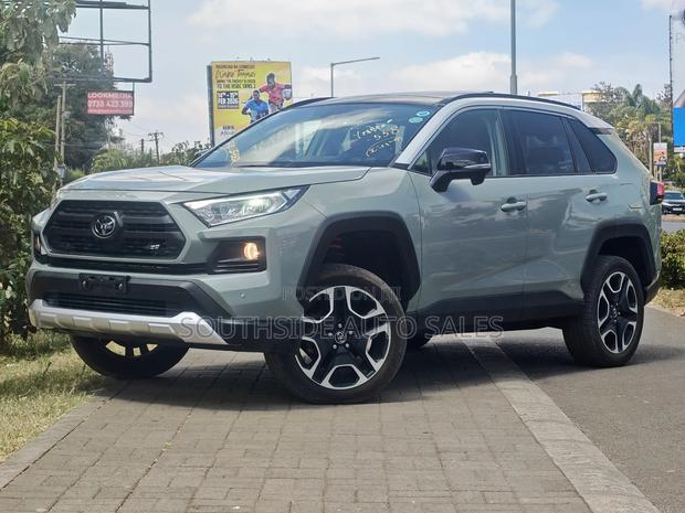 Toyota RAV4 Adventure 2019