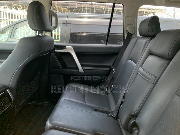Toyota Land Cruiser Prado 2.8 2018 Black