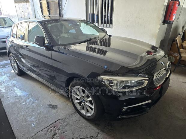 BMW 118i 2019 Black