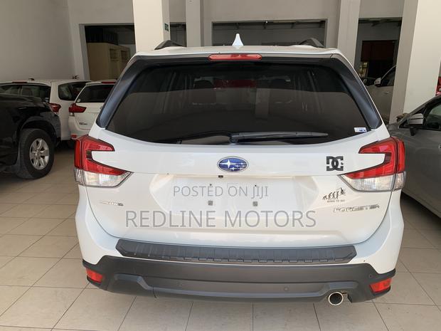 Subaru Forester 2018 White