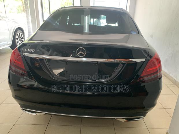 Mercedes-Benz C180 2018 Black