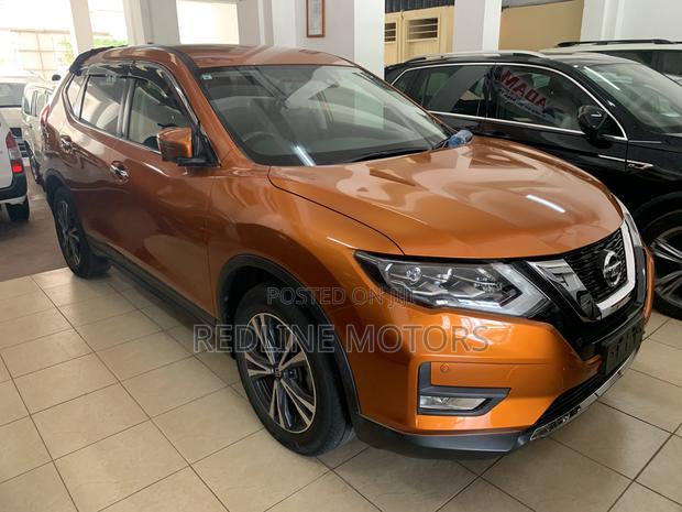 Nissan X-Trail 2.0 Petrol AWD 2018 Brown