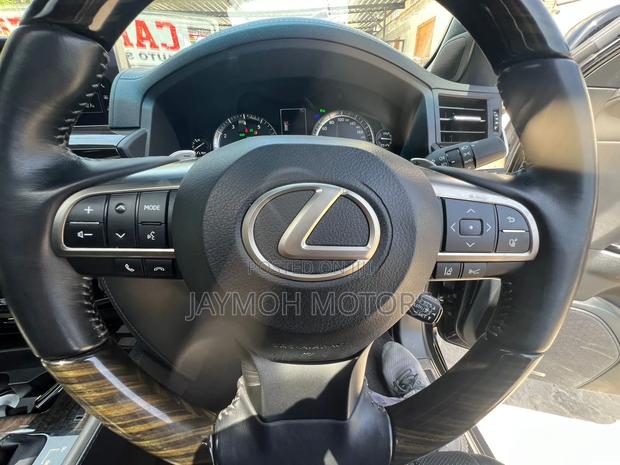 Lexus LX 2019 Black