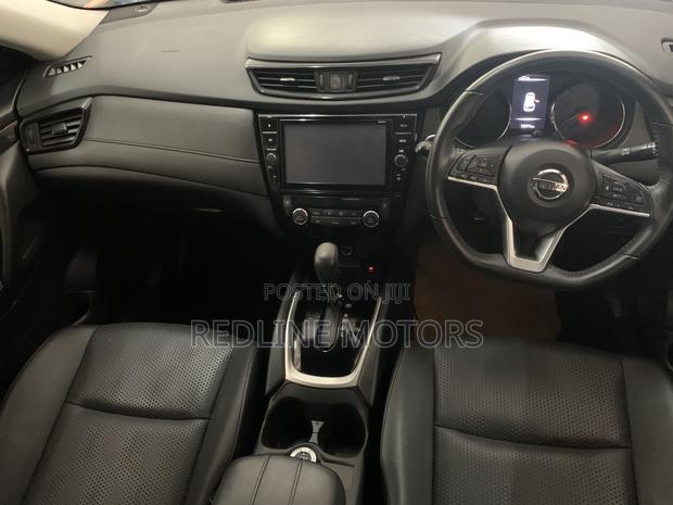 Nissan X-Trail 2.0 Petrol AWD 2018 Brown