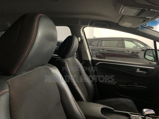 Honda Jade 1.5 Hybrid 2018 Red