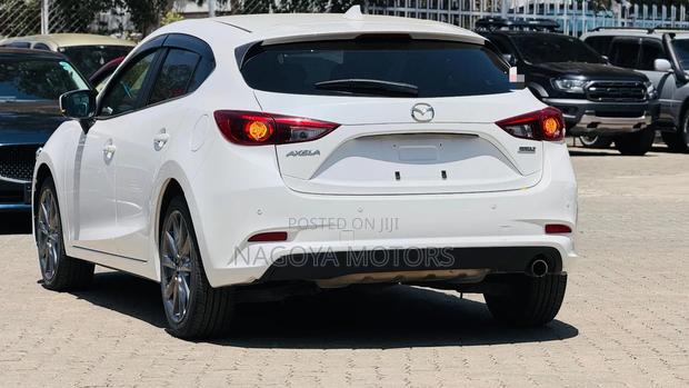 Mazda Axela 2018 White