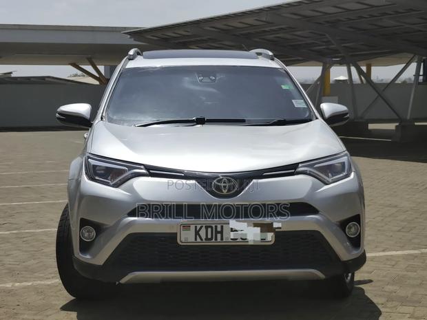 Toyota RAV4 2016 Silver