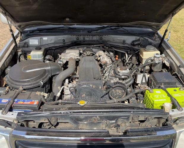 Toyota Land Cruiser Prado 2003 Gray