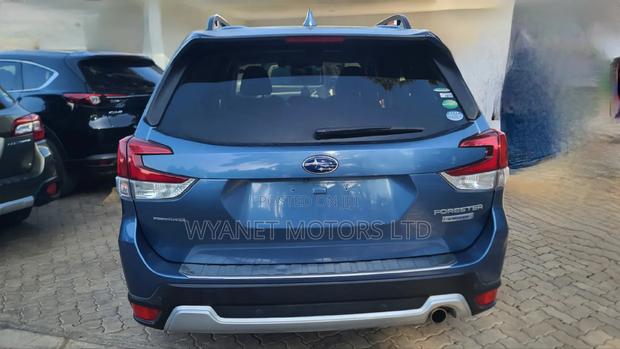 Subaru Forester Premium AWD 2019 Blue