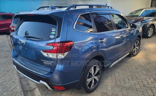 Subaru Forester Premium AWD 2019 Blue