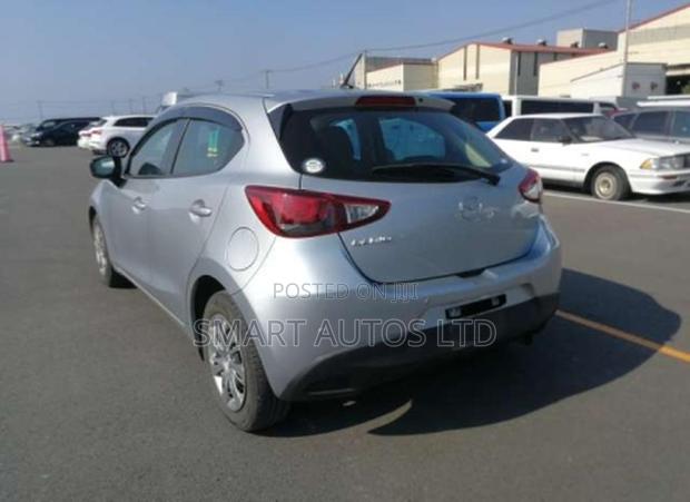 Mazda Demio 2018 Silver