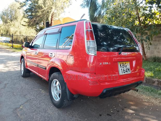 Nissan X-Trail 2.0 2003 Red