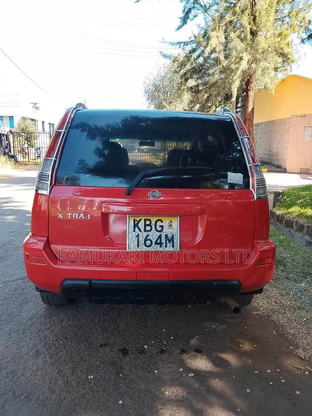 Nissan X-Trail 2.0 2003 Red
