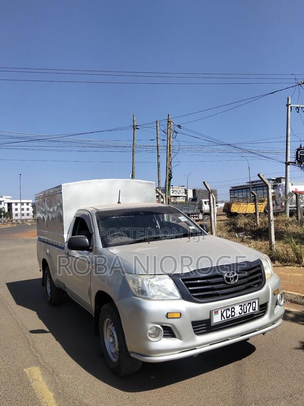 Toyota Hilux SR HI-RIDER 2015 Gray
