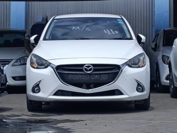 Mazda Demio 2018 White