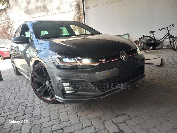 Volkswagen Golf GTI 2.0T S 2019 Gray
