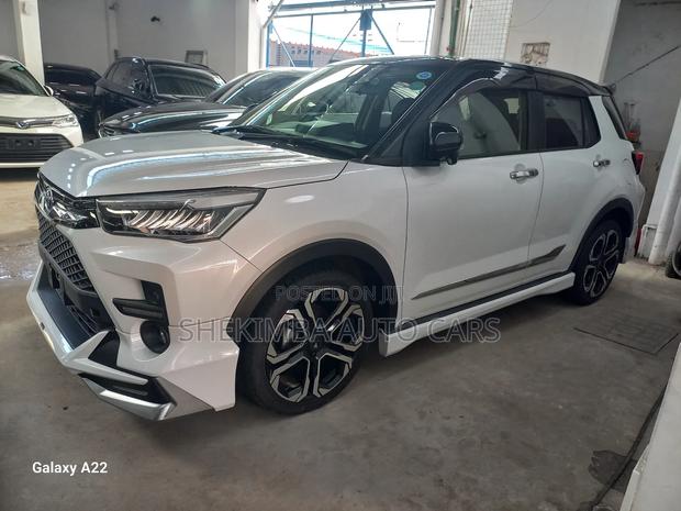 Toyota Raize 2020 White