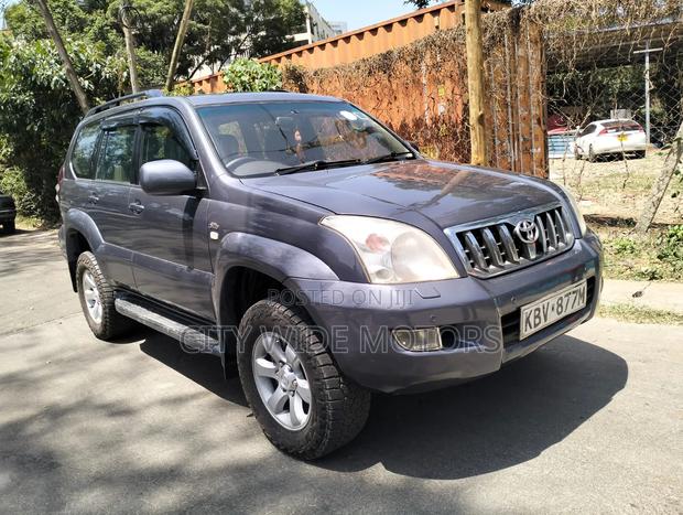 Toyota Land Cruiser Prado 3.0 D-4D 5dr 2006 Gray