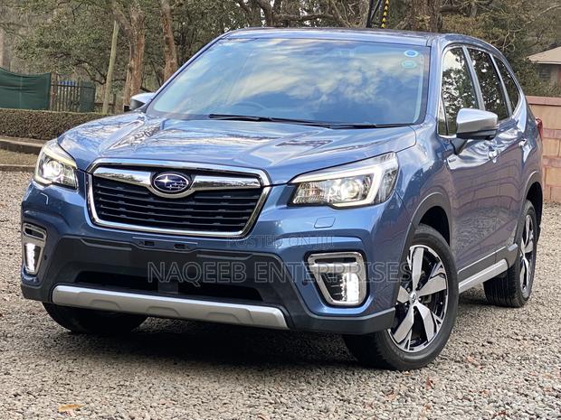 Subaru Forester Premium AWD 2019 Blue