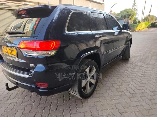 Jeep Cherokee Overland 4x4 2016 Black