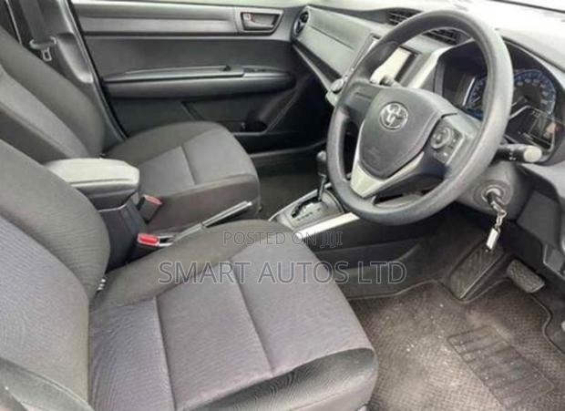 Toyota Corolla Fielder 2018 Off white