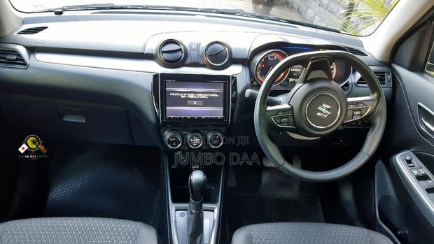 Suzuki Swift 2018 Brown