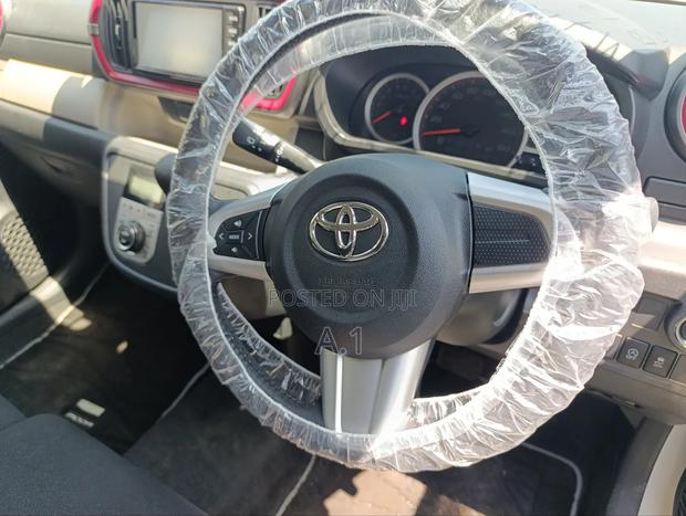Toyota Passo 1.0 FWD 2019 White