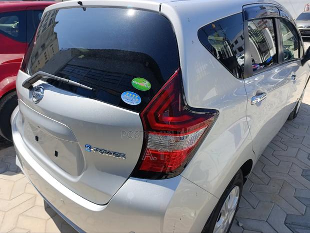 Nissan Note 1.2 Hybrid 2018 Silver