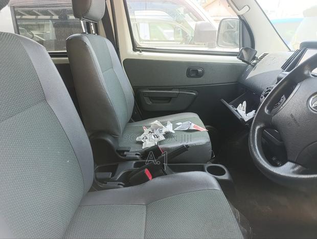Toyota TownAce 2018 Off white
