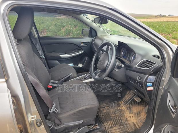Suzuki Baleno 2016 Gray