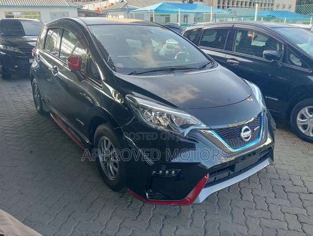 Nissan Note 2018 Black