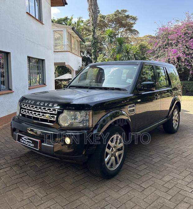 Land Rover Discovery 2010 Black