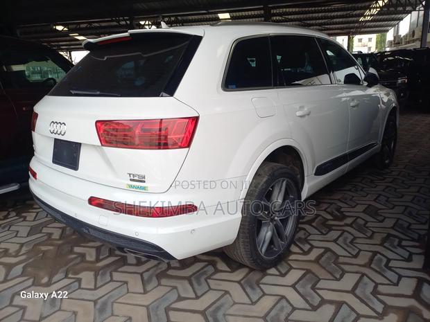 Audi Q7 2019 White