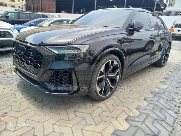 Audi RS Q8 2022 Black