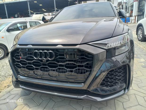Audi RS Q8 2022 Black