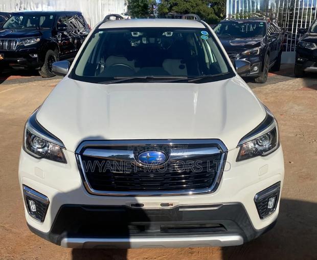 Subaru Forester 2018 White